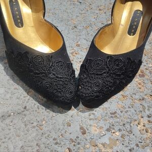 Vintage Di Lusso Black Lace Women's High Heel Pump Shoe
